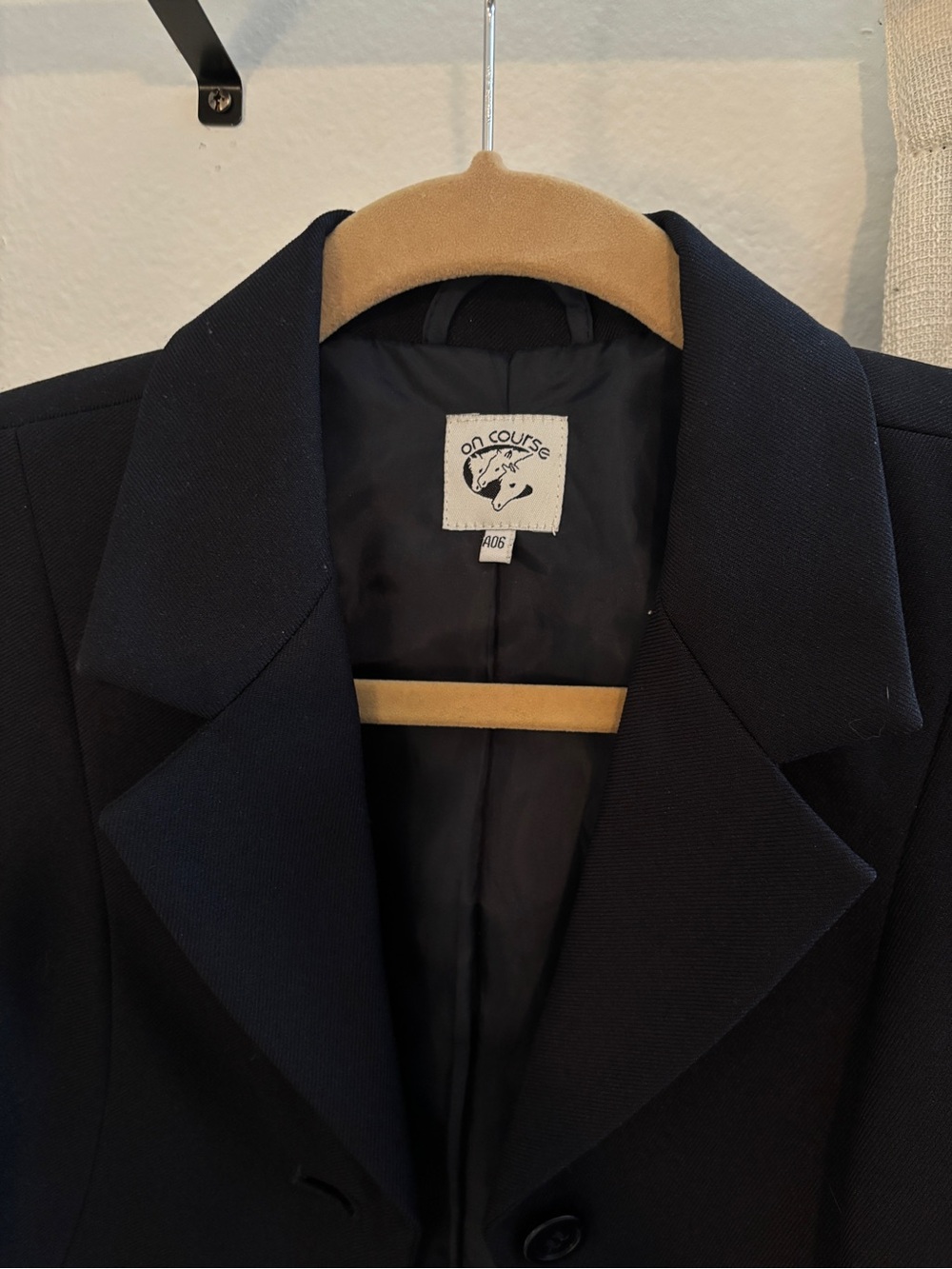 Riding Show Coat Navy | Horse Hunter/Jumper | Women’s Size A06 | On Course - Picture 3 of 7